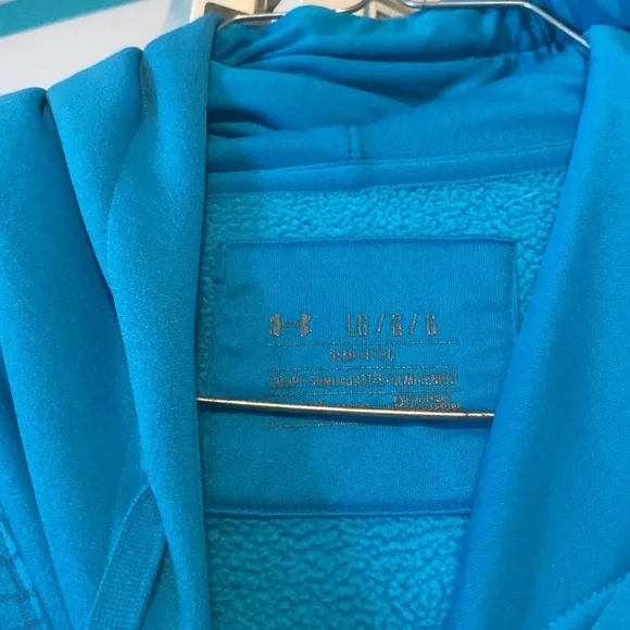 Under Armour hoodie - Picture 2 of 3